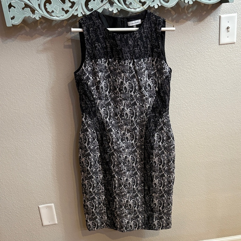 Calvin Klein Black and Gray Patterned Mini Dress